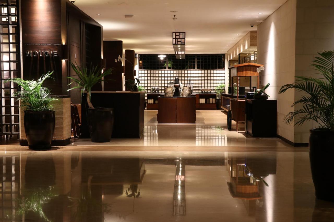 Grand Luley Manado Hotel Kültér fotó