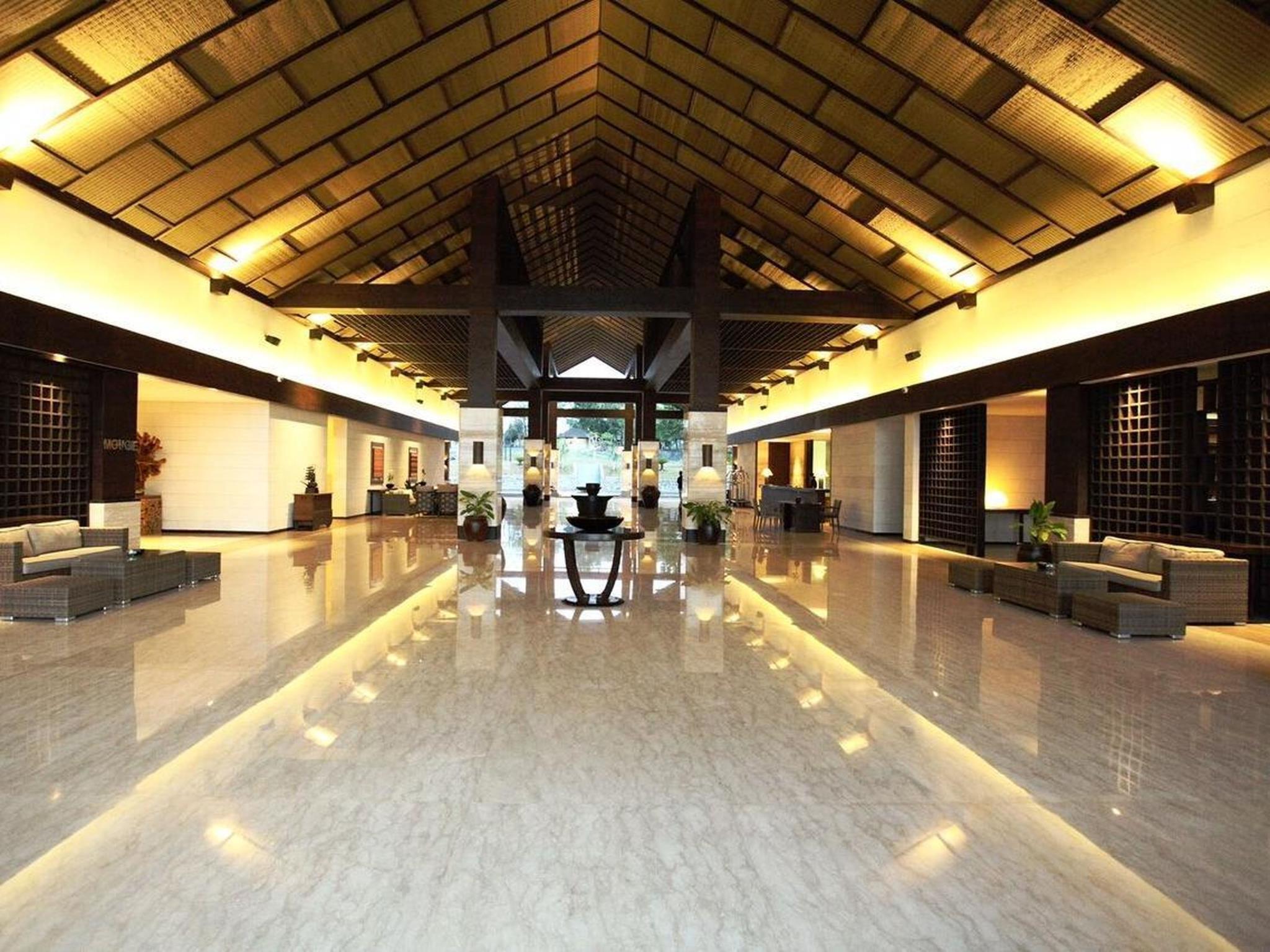 Grand Luley Manado Hotel Kültér fotó