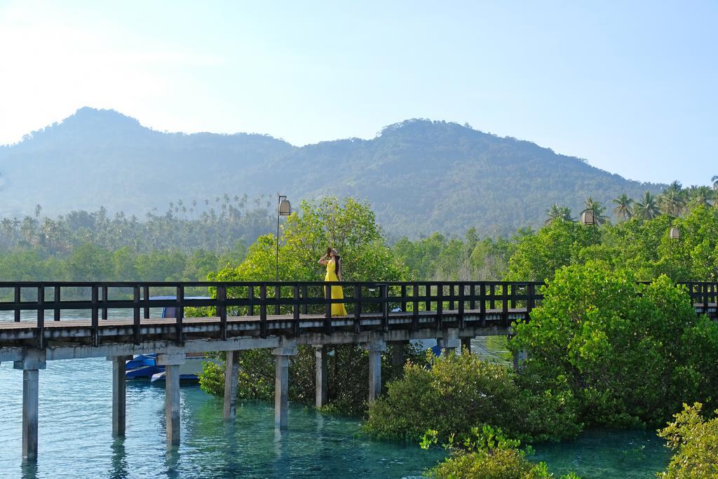 Grand Luley Manado Hotel Kültér fotó
